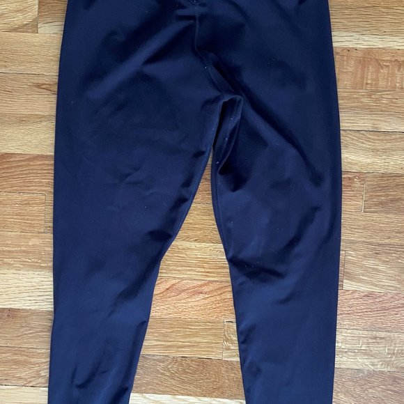 Balance Athletica Tenacity Legging (Black) - Picture 2 of 2